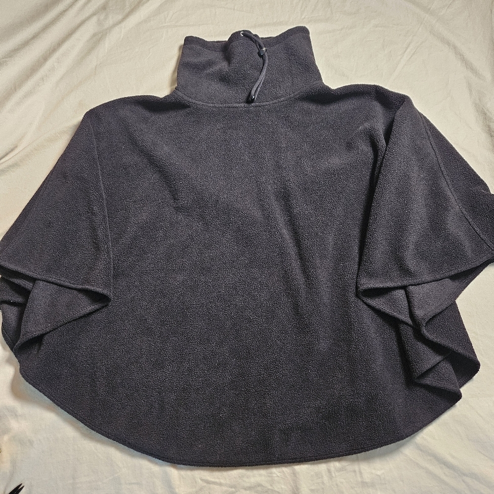 Worthington Women's Black Fleece Poncho Cowl Neck Cape Shawl One Size